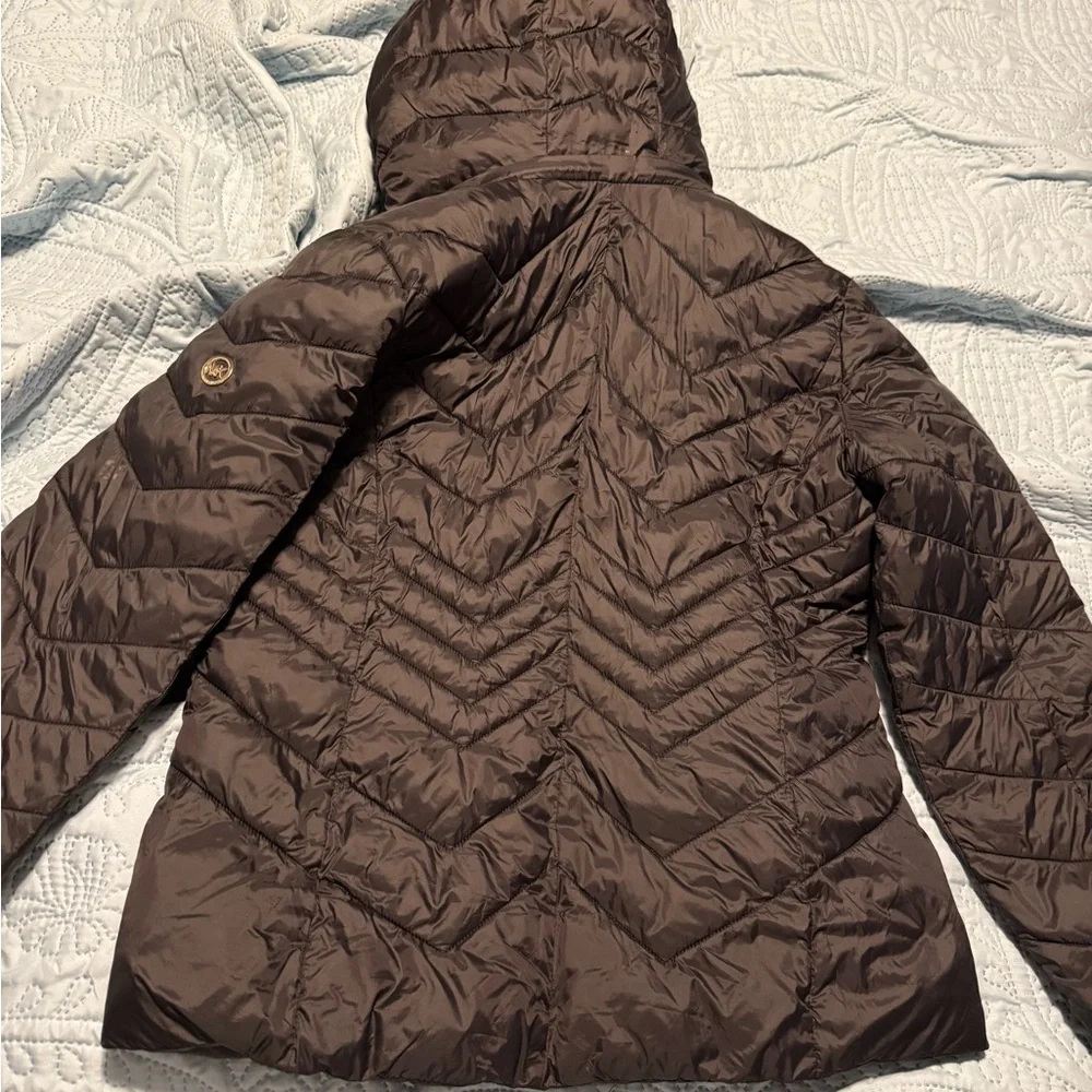 Michael Kors Quilted Puffer Jacket - Picture 4 of 4